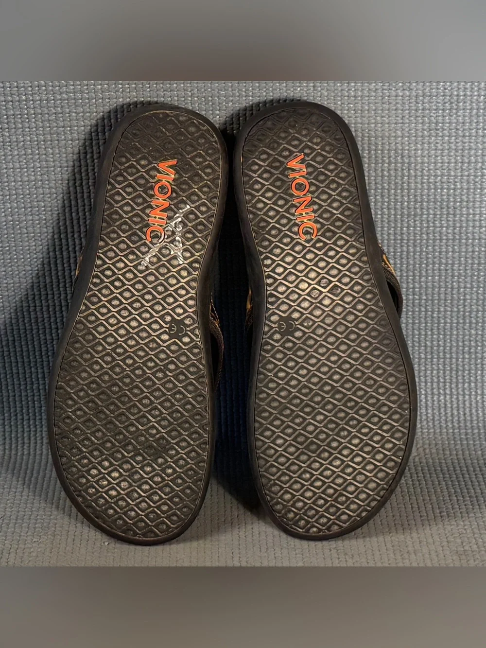 Vionic Women’s Tide II Leopard Print Flip Flop Sandals Size 9